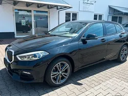 Schwarz Gebraucht 2022 BMW 120 Sport Line Kleinwagen | 24.799 € (Fairer Preis)
