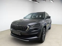 5x graphitegrau metallic met. Gebraucht 2024 Skoda Kodiaq Style SUV | 37.960 €