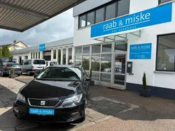 Schwarz Gebraucht 2017 Seat Leon ST Style Kombi | 10.990 €