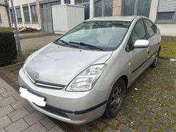 Silver metallic Gebraucht 2005 Toyota Prius Sol Kleinwagen | 3.700 € (Superpreis)