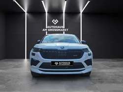 Weiss Gebraucht 2022 Skoda Kodiaq RS SUV | 39.490 € (Fairer Preis)