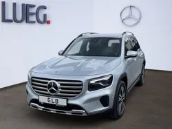 Mercedes GLB200