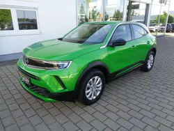 Matcha grün Gebraucht 2022 Opel Mokka-e Edition SUV | 16.900 € (Fairer Preis)
