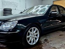 Schwarz Gebraucht 2005 Mercedes S500 Limousine | 3.800 €