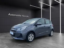 Grau Gebraucht 2018 Hyundai i10 Kleinwagen | 10.999 € (Etwas zu teuer)