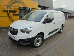 Weiß Gebraucht 2023 Opel Combo Van / Kleinbus | 28.120 €