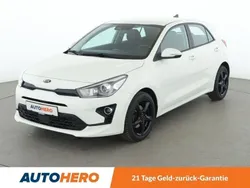 Weiß Gebraucht 2020 Kia Rio Vision Limousine | 13.350 € (Fairer Preis)