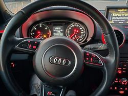 Rot Gebraucht 2014 Audi A1 Attraction Kleinwagen | 9.100 € (Fairer Preis)