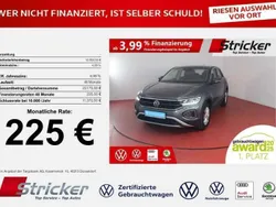 Grau (indiumgrau metallic) Gebraucht 2022 VW T-Roc Basis SUV | 18.950 € (Guter Preis)