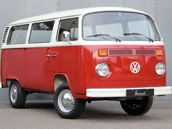 Rot Gebraucht 1972 VW T2 Van | 48.500 €
