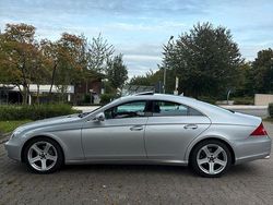 Silber Gebraucht 2010 Mercedes CLS320 Limousine | 14.000 €