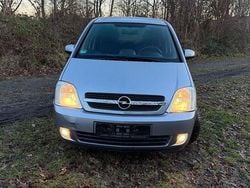 Silber Gebraucht 2005 Opel Meriva Cosmo Van / Kleinbus | 999 € (Superpreis)