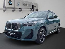 Cape york grün metallic Neu 2025 BMW iX1 M Sport SUV | 46.480 € (Superpreis)