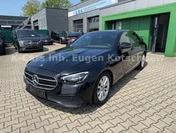 Ung. schwarz unilack Gebraucht 2022 Mercedes E220 Avantgarde Limousine | 28.390 € (Guter Preis)