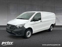 Arktikweiß Gebraucht 2022 Mercedes Vito Van | 22.491 € (Guter Preis)