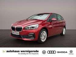 Flammenrot brillanteffekt met Gebraucht 2019 BMW 218 Sport Line Kombi | 18.939 € (Fairer Preis)