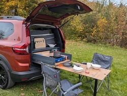 Orange Gebraucht 2022 Dacia Jogger Extreme Van / Kleinbus | 21.850 € (Teuer)