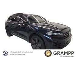 Blau Gebraucht 2025 VW Touareg R SUV | 77.940 € (Superpreis)