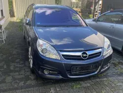 Gebraucht 2006 Opel Signum Cosmo Kombi | 1.490 € (Fairer Preis)