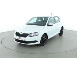 Weiß Gebraucht 2017 Skoda Fabia Cool Plus Limousine | 10.200 € (Fairer Preis)