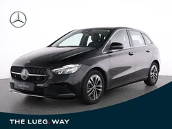 Schwarz Gebraucht 2024 Mercedes B200 Progressive Van / Kleinbus | 30.999 € (Guter Preis)
