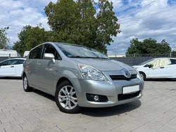 Silber Gebraucht 2009 Toyota Corolla Verso Team Van / Kleinbus | 5.499 € (Fairer Preis)