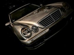 Silber Gebraucht 2025 Mercedes E430 Limousine | 5.000 €