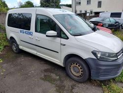 Candyweiß Gebraucht 2017 VW Caddy Maxi Trendline Van / Kleinbus | 4.200 €