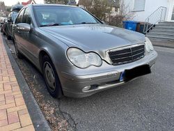 Beige Gebraucht 2003 Mercedes C200 Limousine | 1.100 € (Superpreis)