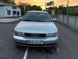 Silber Gebraucht 1998 Audi A4 Performance Limousine | 2.000 € (Fairer Preis)