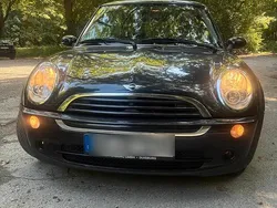 Schwarz Gebraucht 2005 Mini ONE Seven Kleinwagen | 2.999 € (Fairer Preis)