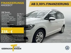 Pure white Gebraucht 2024 VW Touran Comfortline Van / Kleinbus | 28.790 € (Guter Preis)