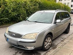 Silber Gebraucht 2003 Ford Mondeo Kombi | 900 € (Fairer Preis)
