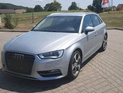 Silber Gebraucht 2015 Audi A3 Sportback Ambition Limousine | 8.600 € (Fairer Preis)