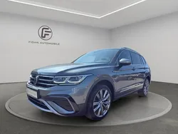 Deep black perleffekt Gebraucht 2022 VW Tiguan Allspace Life SUV | 29.850 € (Guter Preis)