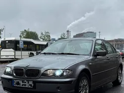 Grau Gebraucht 2003 BMW 320 Limousine | 2.000 € (Superpreis)