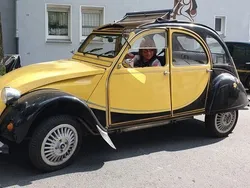 Gelb Gebraucht 1988 Citroën 2CV Limousine | 13.500 €