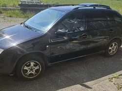 Schwarz Gebraucht 2007 Skoda Fabia Kombi | 799 € (Guter Preis)
