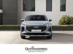 Grau Neu 2025 Audi Q3 Comfort SUV | 60.820 € (Etwas zu teuer)