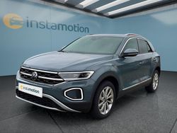 Blau Gebraucht 2024 VW T-Roc SUV | 33.749 € (Etwas zu teuer)