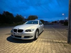 Silber Gebraucht 2008 BMW 320 Shadowline Coupé | 7.499 € (Guter Preis)