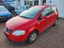 Rot Gebraucht 2010 VW Fox Kleinwagen | 799 € (Superpreis)