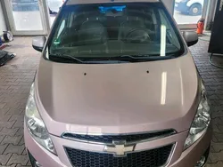 Andere außenfarben Gebraucht 2011 Chevrolet Spark Kleinwagen | 2.499 €