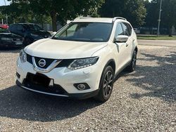 Weiß Gebraucht 2017 Nissan X-Trail N-Connecta SUV | 16.499 € (Fairer Preis)