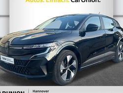 Arktiksweiß, dach black pearlschwarz Gebraucht 2023 Renault Mégane Komfort Limousine | 33.975 € (Etwas zu teuer)
