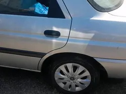 Silber Gebraucht 1997 Ford Escort Limousine | 500 € (Fairer Preis)