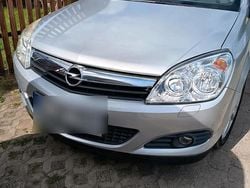 Silber Gebraucht 2007 Opel Astra Cabriolet Cabrio | 3.900 € (Fairer Preis)