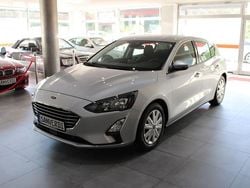 Silber Gebraucht 2020 Ford Focus Cool & Connect Limousine | 13.990 € (Guter Preis)