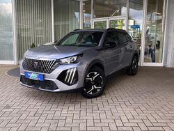 Silber Gebraucht 2023 Peugeot 2008 Allure SUV | 22.890 € (Fairer Preis)