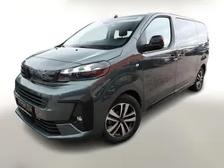 All terrain grün metallic Neu 2025 Peugeot Traveller Active Van / Kleinbus | 43.707 € (Etwas zu teuer)
